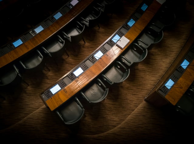 raphael-rychetsky-li9JfUHQfOY-unsplash