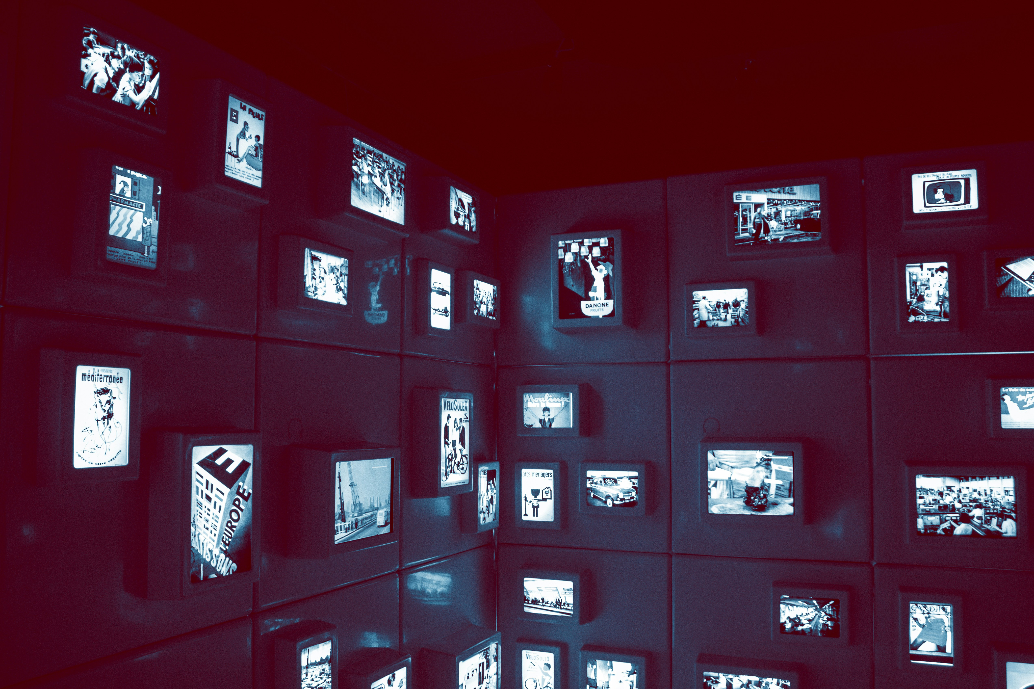 raphael-rychetsky-li9JfUHQfOY-unsplash
